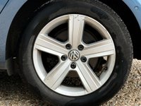 USED 2017 66 VOLKSWAGEN GOLF 1.4 Golf Match Edition TSi BlueMotion Technology Semi-Auto 5dr Sat Nav Parking Camera