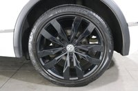 USED 2018 18 VOLKSWAGEN TIGUAN 2.0 TDI R-Line SUV 5dr Diesel DSG 4Motion Euro 6 (s/s) (190 ps) FULL SERVICE HISTORY - 2 KEYS - 2 OWNERS