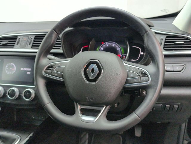 USED 2020 70 RENAULT KADJAR 1.3 Kadjar Iconic TCe 5dr CLICK+COLLECT / HOME DELIVERY