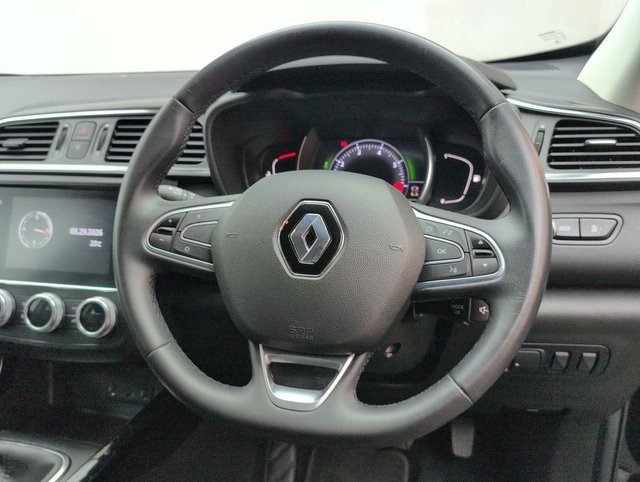 USED 2020 70 RENAULT KADJAR 1.3 Kadjar Iconic TCe 5dr CLICK+COLLECT / HOME DELIVERY