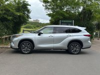 USED 2021 71 TOYOTA HIGHLANDER 2.5 VVT-h Excel CVT 4WD Euro 6 (s/s) 5dr FTSH-PAN ROOF-CAR PLAY