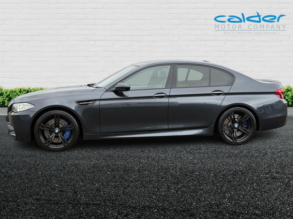 USED 2013 63 BMW M5 4.4 V8 Saloon 4dr Petrol DCT Euro 5 (s/s) (560 ps) LOVELY HIGH SPEC EXAMPLE WITH FSH