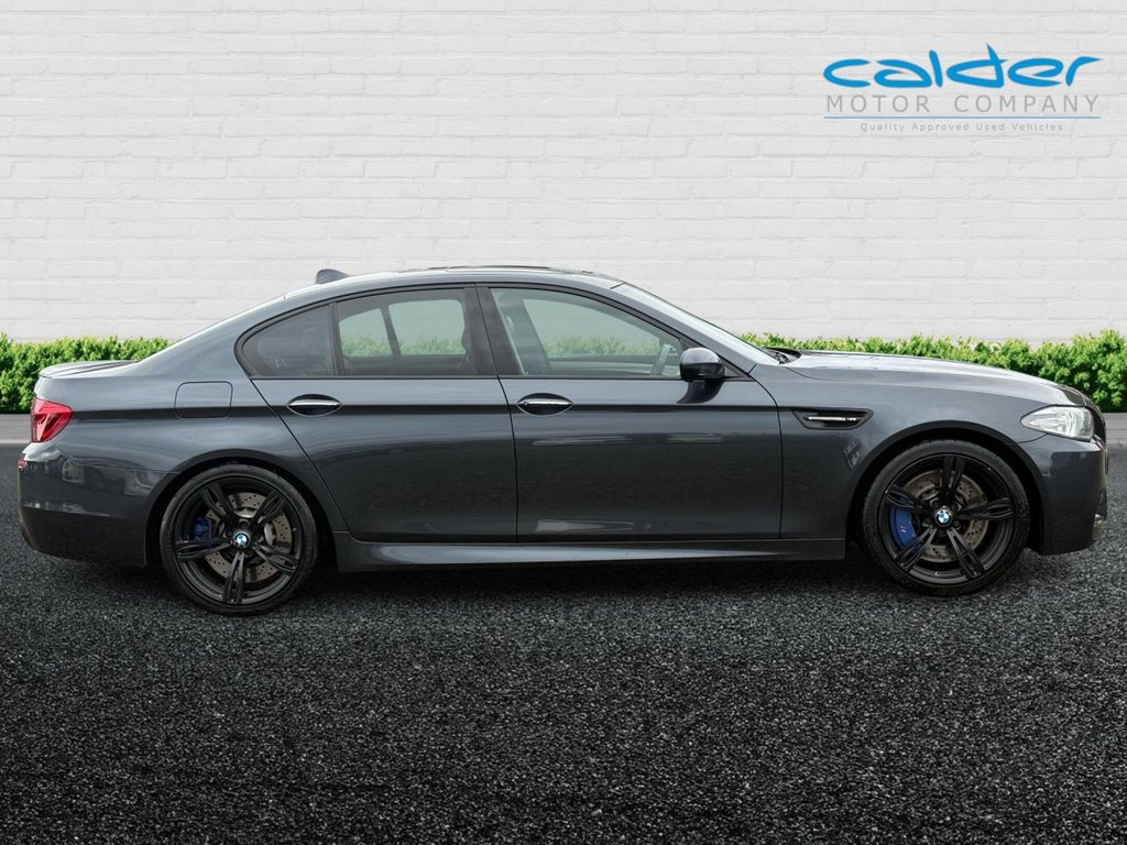 USED 2013 63 BMW M5 4.4 V8 Saloon 4dr Petrol DCT Euro 5 (s/s) (560 ps) LOVELY HIGH SPEC EXAMPLE WITH FSH