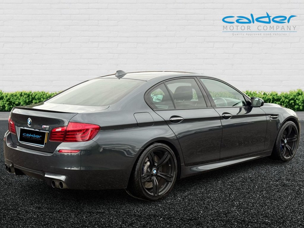 USED 2013 63 BMW M5 4.4 V8 Saloon 4dr Petrol DCT Euro 5 (s/s) (560 ps) LOVELY HIGH SPEC EXAMPLE WITH FSH