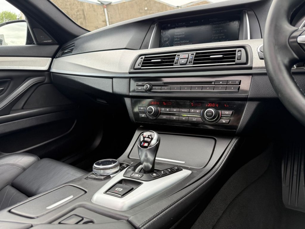 USED 2013 63 BMW M5 4.4 V8 Saloon 4dr Petrol DCT Euro 5 (s/s) (560 ps) LOVELY HIGH SPEC EXAMPLE WITH FSH