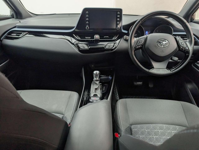 USED 2020 20 TOYOTA C-HR 1.8 C-HR Design HEV CVT 5dr CLICK+COLLECT / HOME DELIVERY