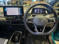 USED 2022 22 VOLKSWAGEN ID.3 Pro Performance 58kWh Max Hatchback 5dr Electric Auto (204 ps) SUNROOF + 18" ALLOYS