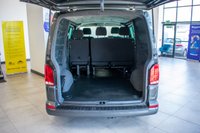 USED 2021 71 VOLKSWAGEN TRANSPORTER 2.0 TDI T32 Highline Kombi Double Cab 5dr Diesel DSG FWD SWB Euro 6 (s/s) (150 ps) Twin Sliding Doors, 2+1 Seats