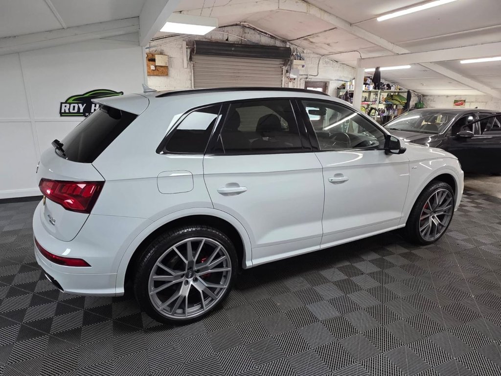 USED 2019 19 AUDI Q5 2.0 TDI 40 S line SUV 5dr Diesel S Tronic quattro Euro 6 (s/s) (190 ps) Bluetooth - SatNav - Sensors!