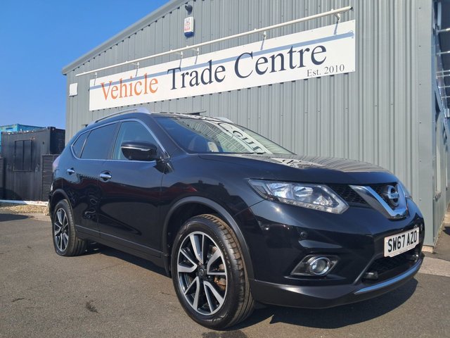 View our NISSAN X-TRAIL
