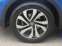 USED 2021 21 VOLKSWAGEN T-ROC 1.0 TSI Active 5d 110 S/S HEATED SEATS, SAT NAV, WIRELESS APPLE CARPLAY / ANDROID AUTO, FRONT & REAR PARKING SENSORS WITH DISPLAY, ELECTRIC TAILGATE, LANE ASSIST, FRONT ASSIST, ADAPTIVE CRUISE CONTROL & SPEED LIMITER, TINTED GLASS, DAB RADIO, BLUETOOTH, MANUAL 6 SPEED, 17 INCH ALLOYS, RAIN & LIGHT SENSORS, AUTO DIMMING REAR VIEW MIRROR, 4 USB PORTS, CLIMATE CONTROL, AUTO HOLD, LEATHER FLAT BOTTOM MFSW, ELECTRIC FOLDING MIRRORS, ILLUMINATING VANITY MIRRORS, FRONT & REAR ARM RESTS, ISO FIX, SPACE SAVER, SERVICE HISTORY
