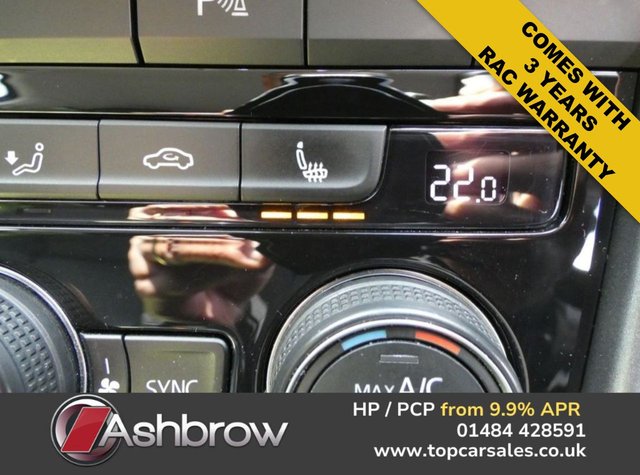 View our VOLKSWAGEN T-ROC