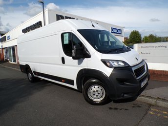 View our PEUGEOT BOXER