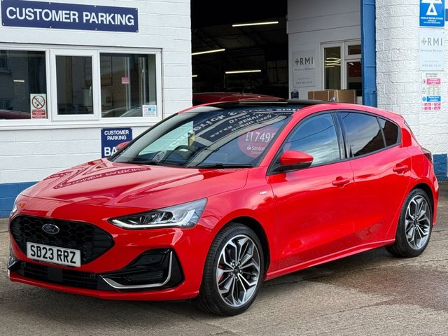 View our FORD FOCUS