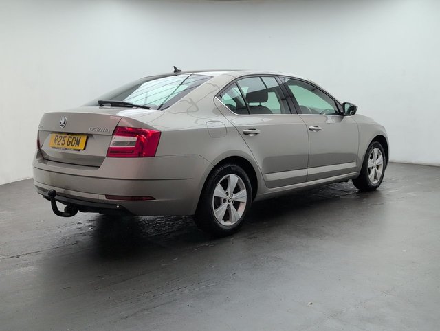 USED 2019 19 SKODA OCTAVIA 1.0 Octavia SE Technology TSi Semi-Auto 5dr CLICK+COLLECT / HOME DELIVERY
