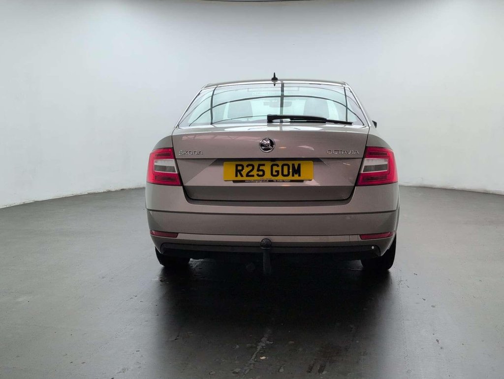 Used 2019 19 SKODA OCTAVIA 1.0 Octavia SE Technology TSi Semi-Auto 5dr CLICK+COLLECT / HOME DELIVERY