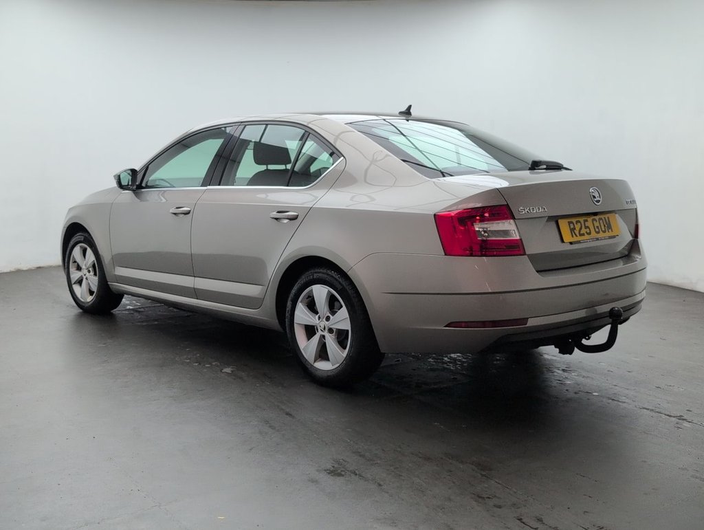 Used 2019 19 SKODA OCTAVIA 1.0 Octavia SE Technology TSi Semi-Auto 5dr CLICK+COLLECT / HOME DELIVERY