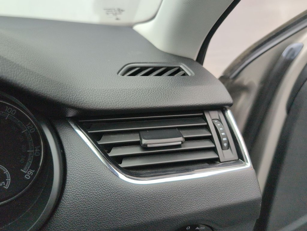 Used 2019 19 SKODA OCTAVIA 1.0 Octavia SE Technology TSi Semi-Auto 5dr CLICK+COLLECT / HOME DELIVERY