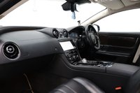 USED 2018 06 JAGUAR XJ 3.0d V6 Luxury Saloon 4dr Diesel Auto Euro 6 (s/s) (300 ps) 
