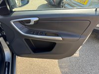 USED 2014 64 VOLVO XC60 2.0 D4 SE Lux Nav SUV 5dr Diesel Geartronic Euro 6 (s/s) (181 ps) Winter Illumination Pack - Dual-Zone Climate Control - Electric Front Seats - Volvo Safety & Driver Assistance Systems - ISOFIX Child Seat Mounting Points
