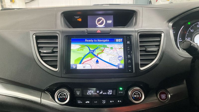 2015 Honda CR-V in grey — photo 6 of 10