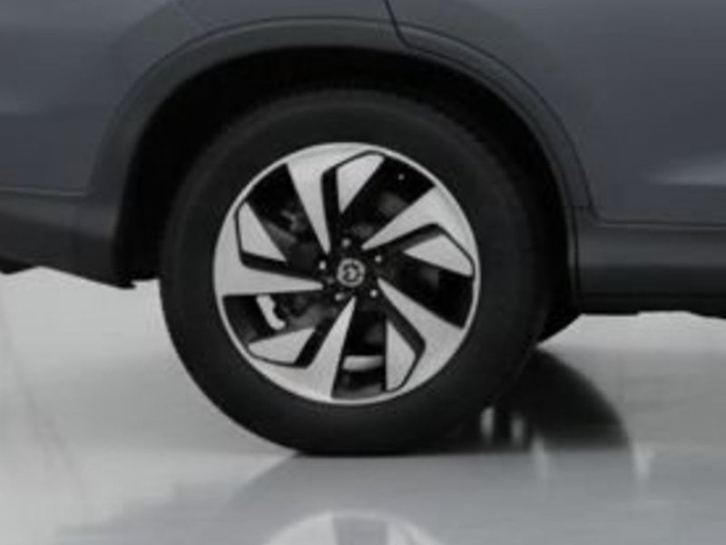 2015 Honda CR-V in grey — photo 7 of 14