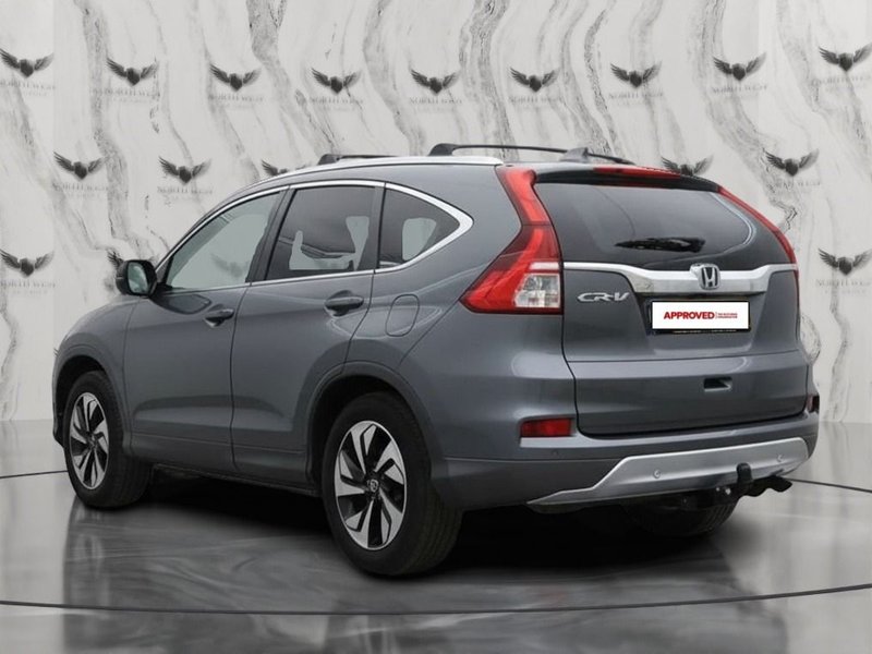 2015 Honda CR-V in grey — photo 4 of 14