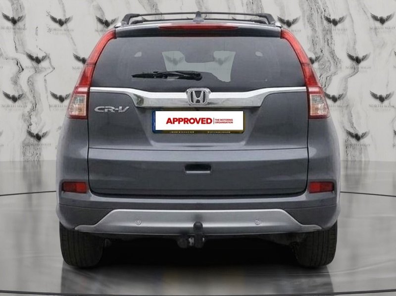 2015 Honda CR-V in grey — photo 5 of 14