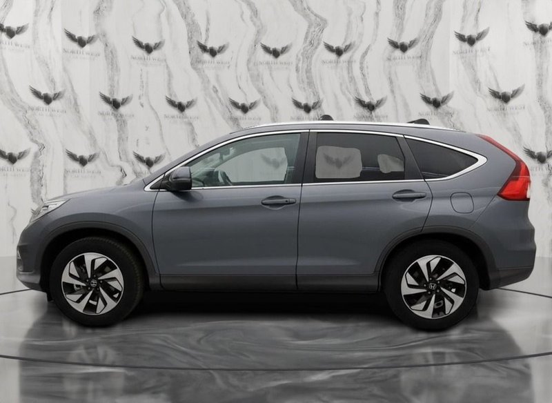 2015 Honda CR-V in grey — photo 8 of 14