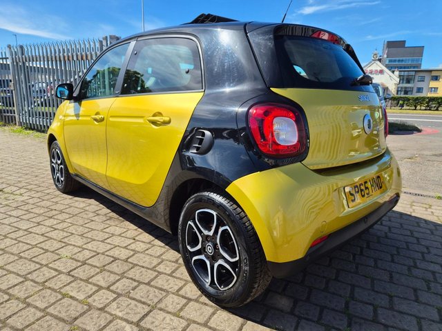 View our SMART FORFOUR