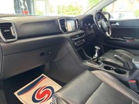 USED 2017 17 KIA SPORTAGE 1.7 CRDi 4 SUV 5dr Diesel Manual Euro 6 (s/s) (114 bhp) FULL S/H + CARPLAY + JBL