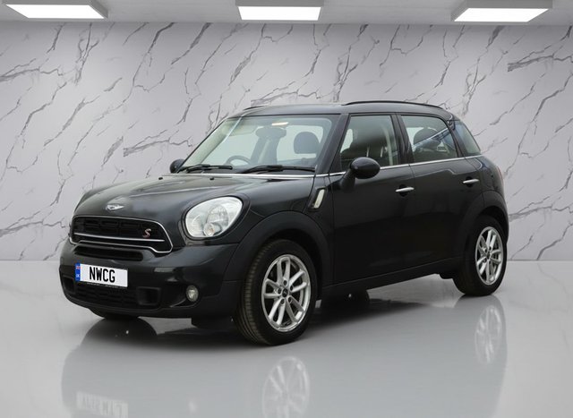 View our MINI COUNTRYMAN