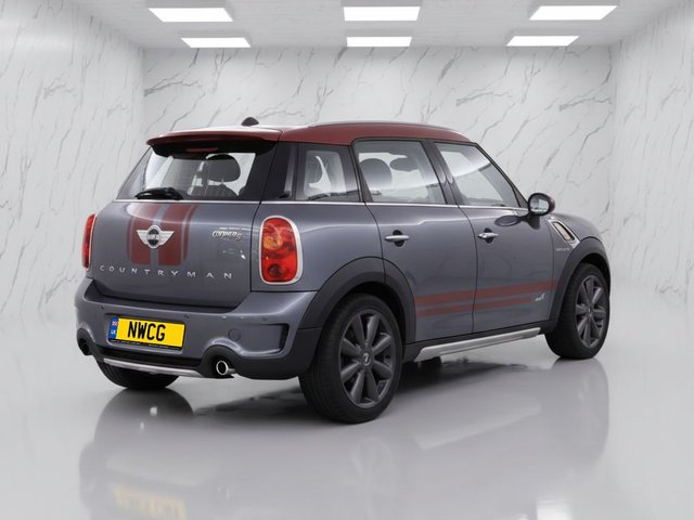 View our MINI COUNTRYMAN