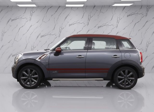 View our MINI COUNTRYMAN