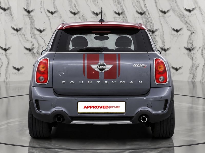 2015 MINI Countryman in grey — photo 4 of 16