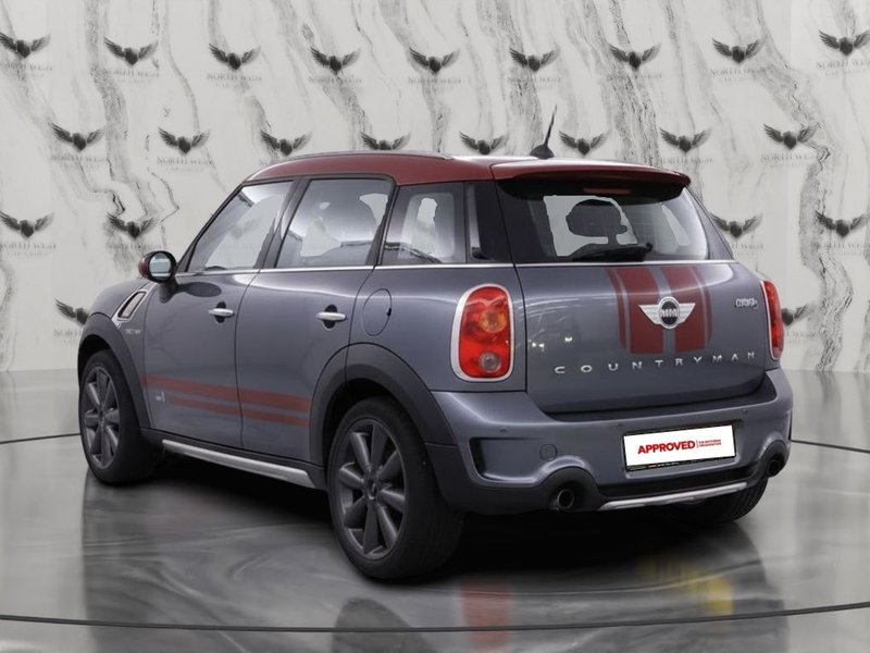 2015 MINI Countryman in grey — photo 5 of 16