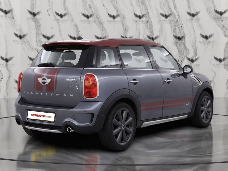 2015 MINI Countryman in grey — photo 6 of 16