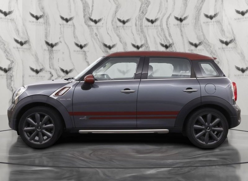 2015 MINI Countryman in grey — photo 7 of 16