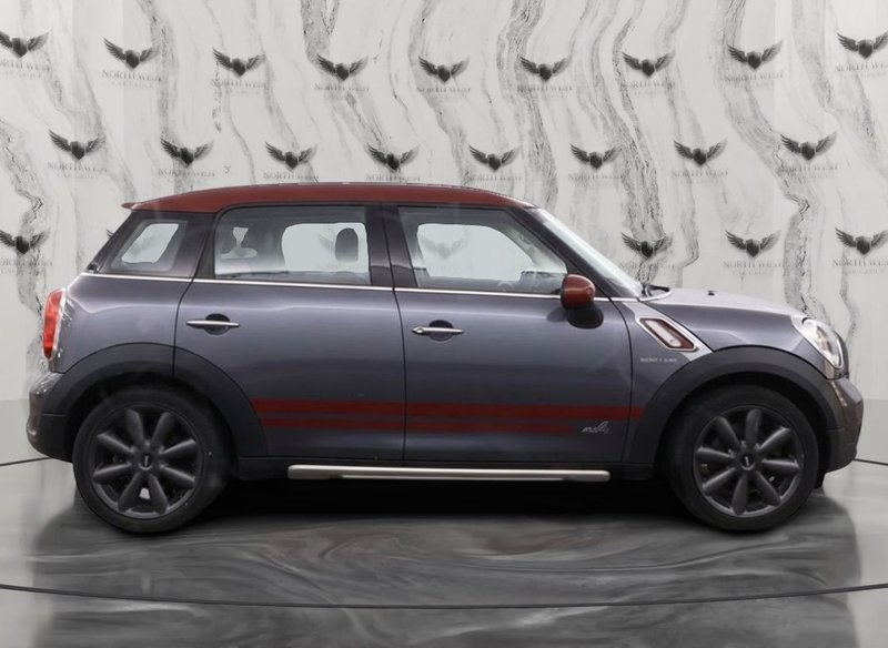 2015 MINI Countryman in grey — photo 8 of 16