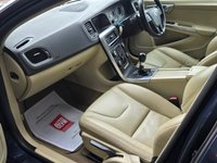 USED 2013 13 VOLVO V60 1.6 D2 ES Nav Estate 5dr Diesel Manual Euro 5 (s/s) (115 ps) An Exceptional Example