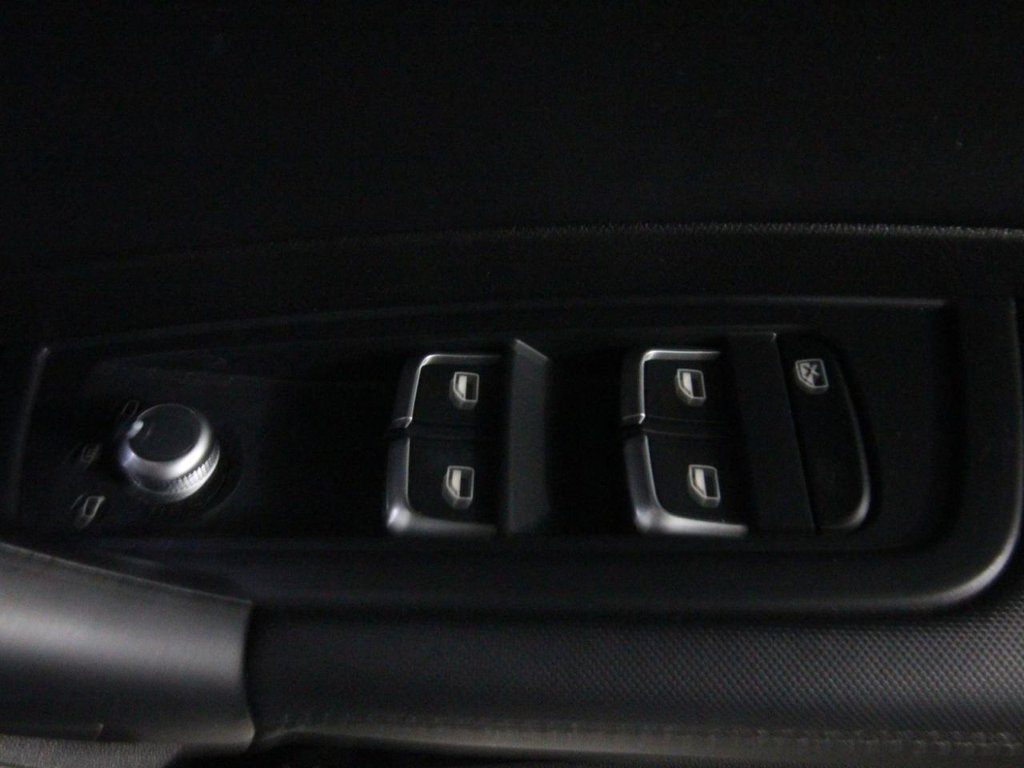 USED 2015 65 AUDI A1 1.4 TFSI S line Sportback 5dr Petrol S Tronic Euro 6 (s/s) (125 ps) 