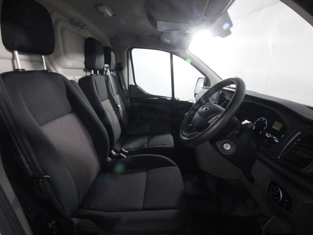 USED 2020 20 FORD TRANSIT CUSTOM 2.0 320 EcoBlue Leader Panel Van 5dr Diesel Manual L2 H1 Euro 6 (s/s) (130 ps) PLUS VAT