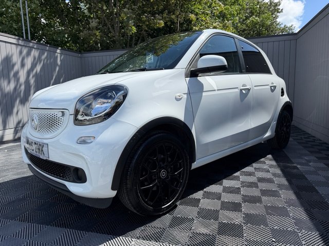 View our SMART FORFOUR