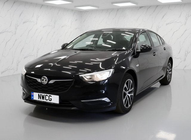 View our VAUXHALL INSIGNIA