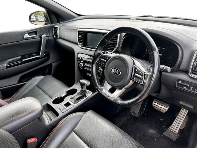 View our KIA SPORTAGE