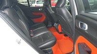 USED 2018 04 VOLVO XC40 2.0 D4 First Edition SUV 5dr Diesel Auto AWD Euro 6 (s/s) (190 ps) 