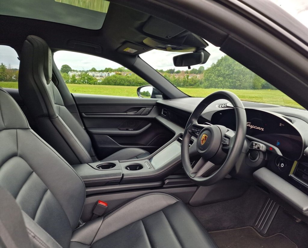 USED 2022 72 PORSCHE TAYCAN Performance Plus 93.4kWh Sport Turismo 5dr Electric Auto RWD (11kW Charger) (476 ps) 