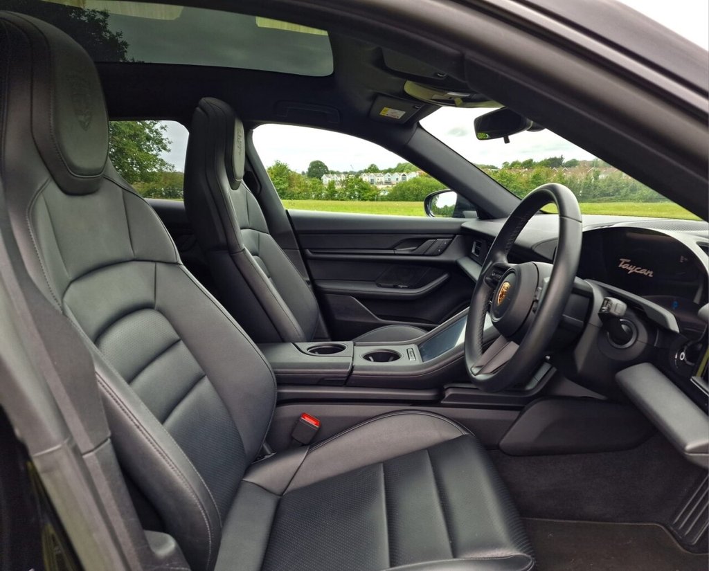 USED 2022 72 PORSCHE TAYCAN Performance Plus 93.4kWh Sport Turismo 5dr Electric Auto RWD (11kW Charger) (476 ps) 