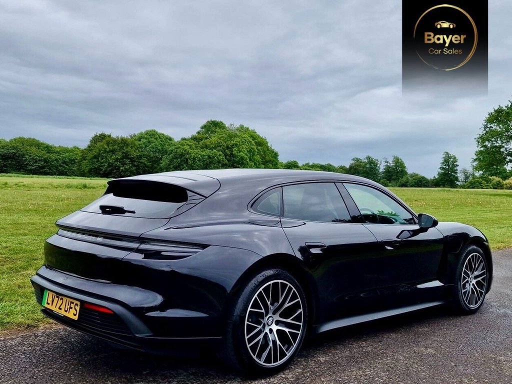 USED 2022 72 PORSCHE TAYCAN Performance Plus 93.4kWh Sport Turismo 5dr Electric Auto RWD (11kW Charger) (476 ps) 