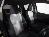 USED 2017 67 TOYOTA YARIS 1.5 VVT-h Design Hatchback 5dr Petrol Hybrid E-CVT Euro 6 (s/s) (100 ps) 